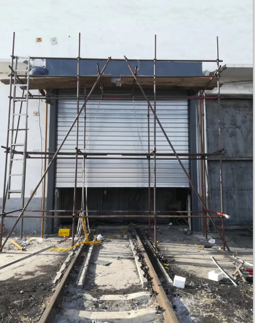 滿洲里硬質快速門