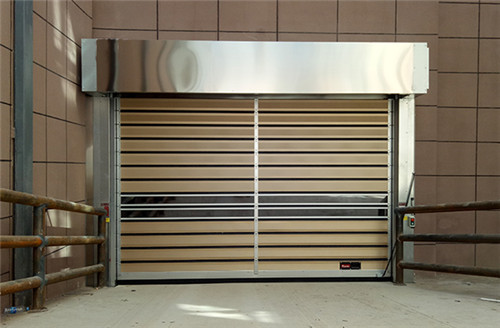 遼陽硬質快速門