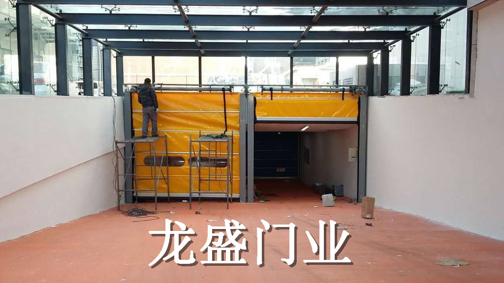 西安廠房快速堆積門