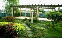私人屋頂花園設(shè)計(jì)：精致的小型屋頂花園設(shè)計(jì)攻略